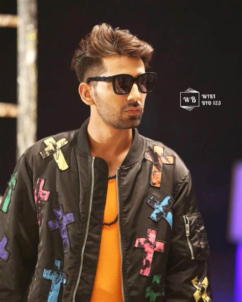 maninder buttar height|Maninder Buttar .
